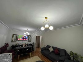 Bursa Caddesi Metro Dibi Yapılı 3+1 Satılık