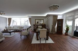 Oran Turan Güneş Bulvarı Yakını Ekstra Yapılı Satılık Daire