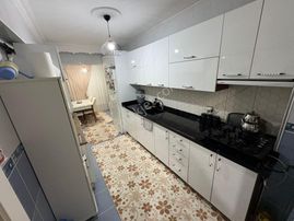 Pınarbaşı Mah.de 3+1 1.ara Katta 125m2 Ön Cphe Geniş Ferah Daire