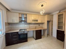 Kale Emlak’tan Altınkum Pazar Pazarında Kordona Çok Yakın Uygun Fiyat 2+1 Satılık Daire