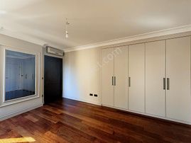 Turyap'tan Göztepe Oyuncak Müzesine Komşu Katta Tek 4+1 175m2