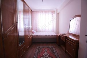 Su Deposuna Yakın 105m2 2+1 Eşyalarıyla Satılık Kiracılı Daire