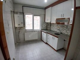 Ender Uysal Gayrimenkulden Yunusemre De 3+1 Geniş Kiralık Daire...