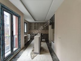 Tekin Emlaktan Keçiörenin Göbeğinde Bulunmaz 4+1 Fırsat Dairesi !!!!