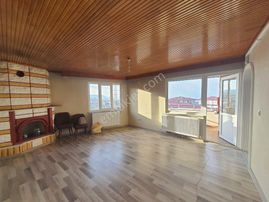 Anıl Gayrimenkul'den İhsaniye Mahallesinde 135m2 (3+1) Kiralık Daire