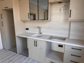 Kaliteli Manzaralı Ferah Geniş 1+1 Satılık Eşsiz Daire