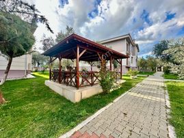 ꧁ay Emlaktan꧂gürede Deniz Tarafında Ayrı Mutfak Butik Sitede Müstakil Tadında Satılık 2+1 Lüx Daire