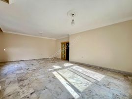 Arve'den Palmiye Mah'de D.gazlı Bağ. Mutfak Sahile Yakın Geniş Daire