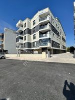 Hürriyet Mah. Özel Otoparklı 250 M2 5+1 Dublex Daire