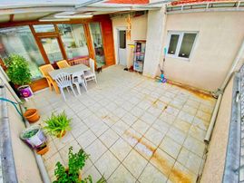 Aktif'ten Akçay'da Çift Mutfaklı Ve Çift Banyolu Ön Cephe 3+1 Daire