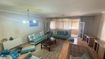 Bahçelievler Mah'de Merkezi Konumlu Doğalgazlı 3+1 Satılık Daire