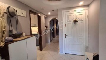 Turyap'tan Beykoz'da Göksu Evleri'nde Balkonlu Geniş 3+1