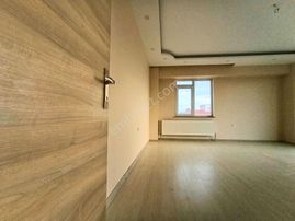 Çanakkale Cevatpaşa Deniz Manzaralı Satılık 3+1 Daire