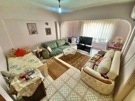 Aktif'ten Akçay Merkezde Denize 50 Mt Ayrı Mutfaklı 1+1 Daire