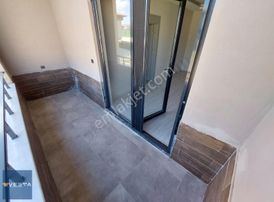 Vesta'dan Lüx Sitede (4+1)yerden Isıtma***havuzlu Satılık Villa