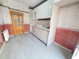 Sincan Selçuklu Mah 3+1 Yapılı Bağımsız Katta Ön Cephe Daire