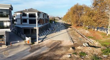 Biga Sakarya Mah.yeniyaka Bölgesinde Kiralık Dükkan