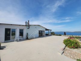 İzmir Karaburun'da Panoramik Deniz Manzaralı Fırsat Arazi