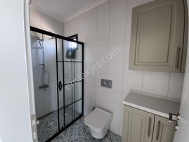 Panoramik Deniz Manzaralı Havuzlu Butik Sitede Satılık Villalar