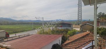 Tire–torbalı Yoluna Cephe 251m² 4+1 Ev + 4 Dükkan + Depo + Garaj