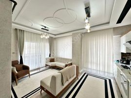 Belkız'da Amerikan Mutfaklı Yerden Isıtmalı Cam Balkon Lüx 2+1