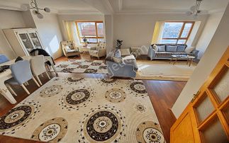 Bağlarbaşı'nda Satılık Çok Geniş 6+1 Dubleks Muhteşem Manzaralı