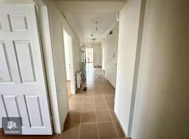 Uzman'dan Karapürçek Cumartesi Pazarı Yakını Kot-1 3+1