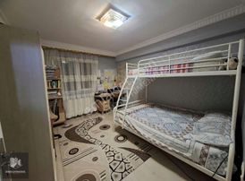 Uzman'dan Alibey Göbekte Park Manzaralı Ön Cephe 1.kat 3+1