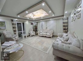 Uzman'dan Alibey Göbekte Park Manzaralı Ön Cephe 1.kat 3+1