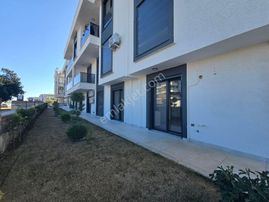 Altınkum'da Denize Yakın Havuzlu