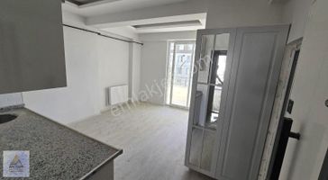 Anyapı Emlaktan Kiralık 1+1 Yenı Yapı Daireler