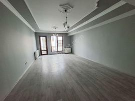 Hak Emlak'tan Tam Merkezi Konumda Cedidiye Mah Satılık 3+1 Daire