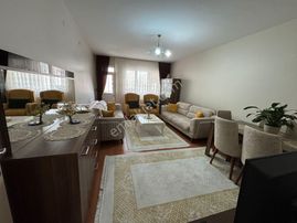 Elisa Gyo// İldem De Ara Kat Ebeveyn Banyolu Kilerli 3+1 Güney Cepheli Satılık Fırsat Dairesi