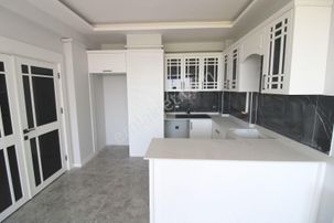 Karınca'dan Akdeniz Mh'de Ara Kat Havuzlu 2+1 Satılık!