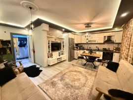 Uytundan Edremitte Lüks Tasarım Eşyalı Doğalgazlı 2+1 Kiralık