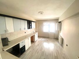 Mç Emlaktan Pınarbaşı Mh. 4+1 Geniş M2 Fırsat Satılık Daire