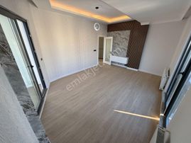 ▀▄parla'dan Altınkumda Ön Cephe Ara Kat Satılık 2+1 Daire ▀▄