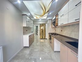 Taner'den Kabil Cad. Yanı 3+1 Arakat Ön Cephe Süper Lüks Çift Banyolu