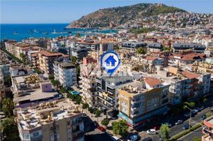 Alanya Merkez Güllerpınarı’nda Kiralık 2+1 Daire