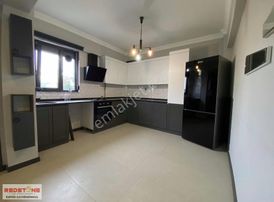 Karasu'da Eşsiz 4+1 Villa Müstakil Bahçeli Müstakil Girişli