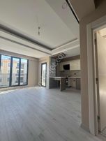 Çorlu Rumeli'de Havuzlu Site İçerisinde 1+1 Satılık Daire