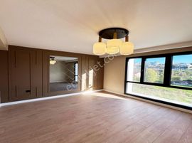 Vira Yapı'dan Yaşam Vadisi Manzaralı Balkonlu Dekorlu Daire !