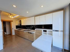 Adres 35 Menemen'de 3+1 Geniş Ve Kapalı Mutfak Satılık Daire