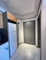 Atakumda Havuzlu Sitede Eşyalı 1+1 Satılık Daire + Cam Balkon + Kombi
