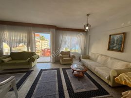 Remax Toros'tan Marmara Sitesi'nde Denize Sıfır Eşyalı 2+1