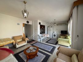 Remax Toros'tan Marmara Sitesi'nde Denize Sıfır Eşyalı 2+1