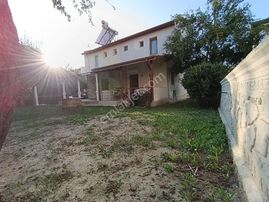 Taş Emlak'tan Site İçinde Bakımlı Villa