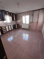 Kaan Emlaktan Karahasanlıda Arakat 200 M2 3+1 Kiralık Daire