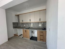 Uğur'dan Seydikemer Merkezde Kiralık 2+1 Zemin Kat Daire