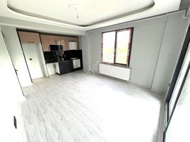 🏡🌹aktiften Bahçelieveler Mahallesinde Huzurun Ve Sesiziligin Ayrı Girişl1+1 Satılık Daire 🏘✔